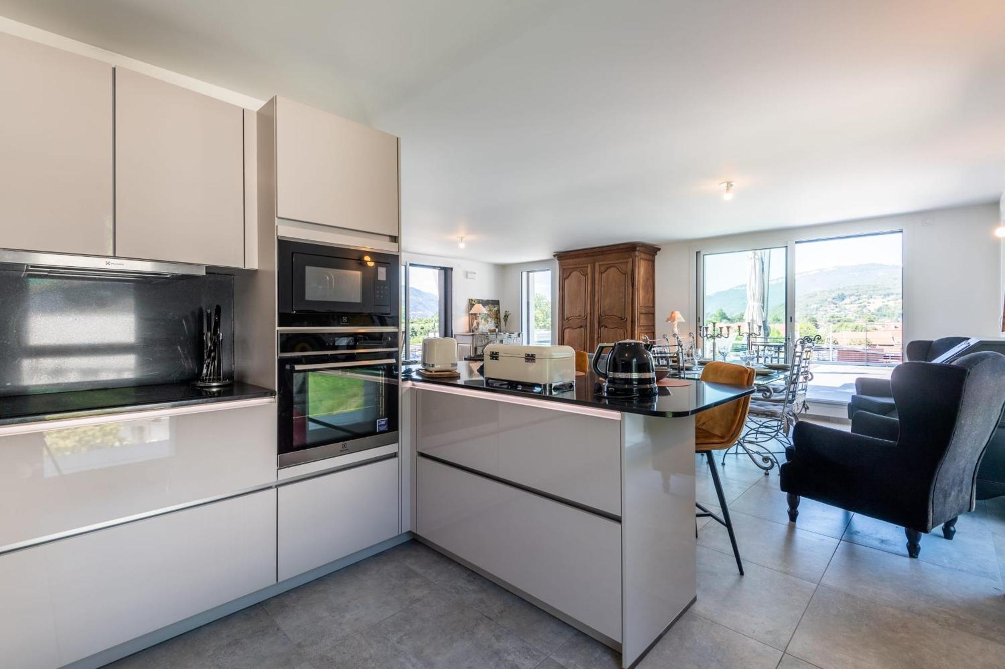 Appartement Kandinsky Furnished Flat *